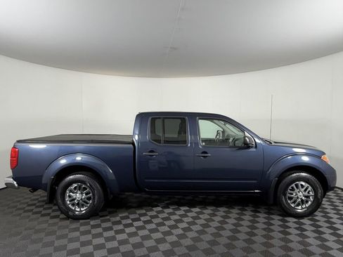 Used 2019 Nissan Frontier SV w/ Value Truck Package AWD/4WD image 4