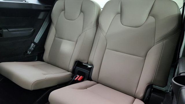 Used 2026 Volvo XC90 B6 Plus w/ Protection Package AWD/4WD image 32