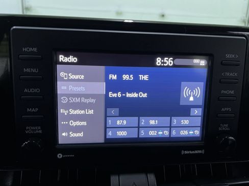 Used 2021 Toyota RAV4 LE FWD image 21