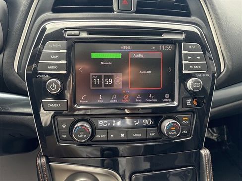 Used 2023 Nissan Maxima SR w/ Sport Mat Group image 19