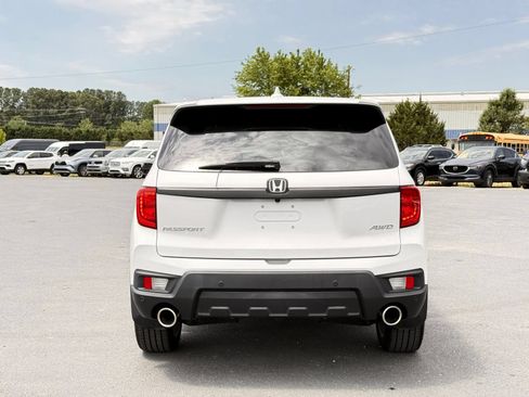 Used 2023 Honda Passport EX-L image 9