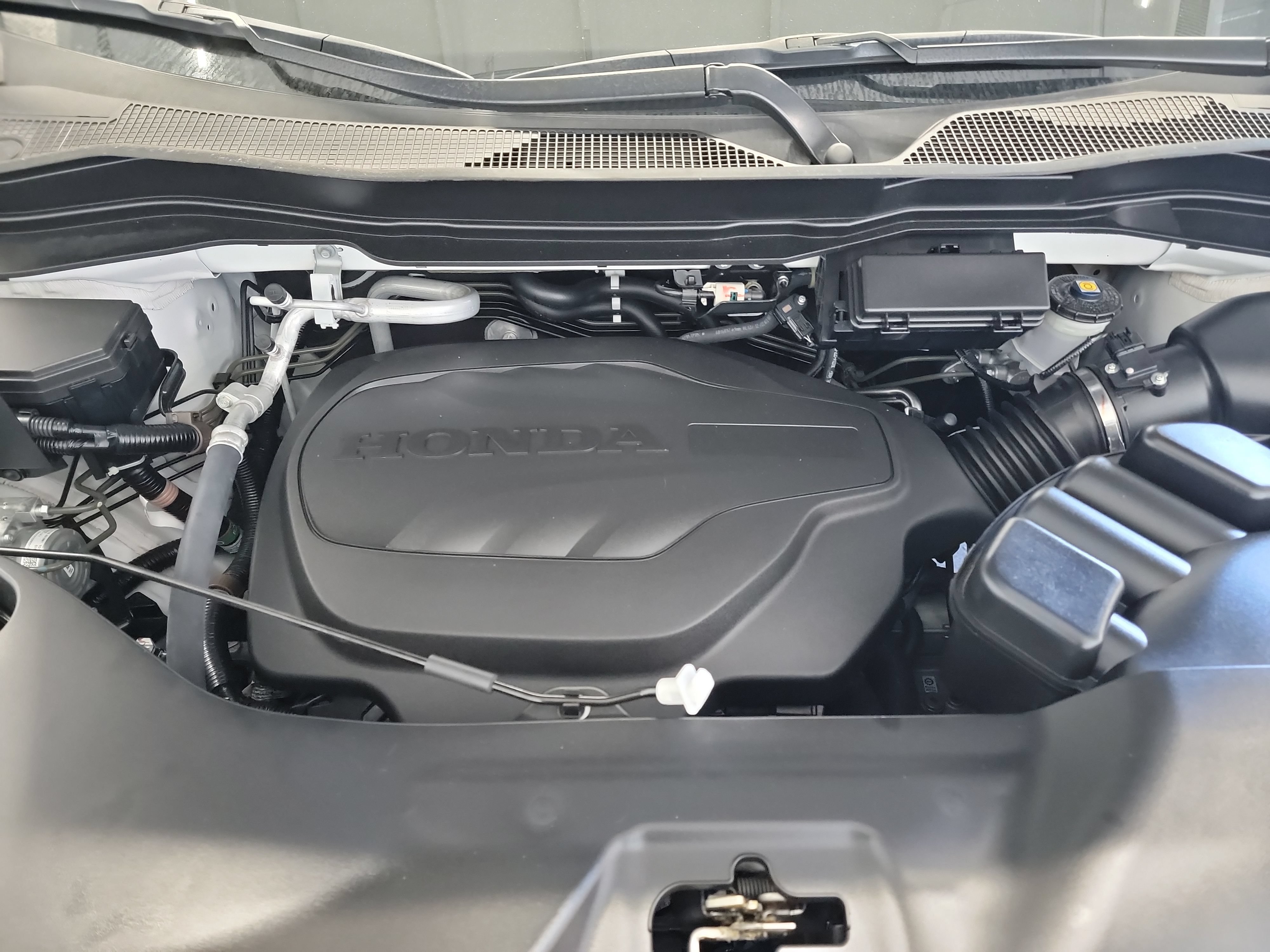Used 2023 Honda Passport EX-L image 25