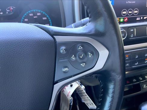 Used 2022 Chevrolet Colorado Z71 image 19