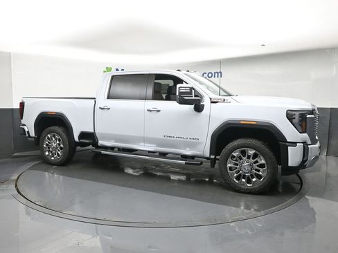 New 2026 GMC Sierra 2500 Denali w/ Denali Reserve Package AWD/4WD image 21
