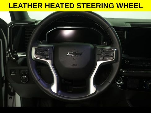 Used 2025 Chevrolet Silverado 1500 RST w/ Z71 Off-Road Package AWD/4WD image 9
