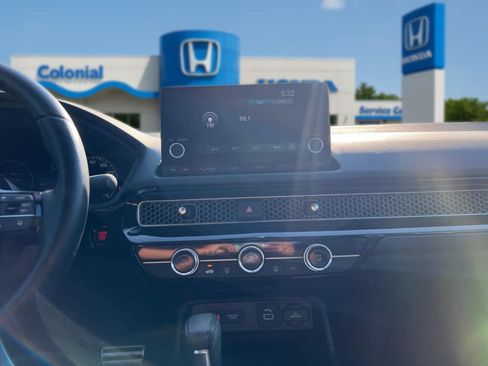 Used 2024 Honda Civic Sport image 25