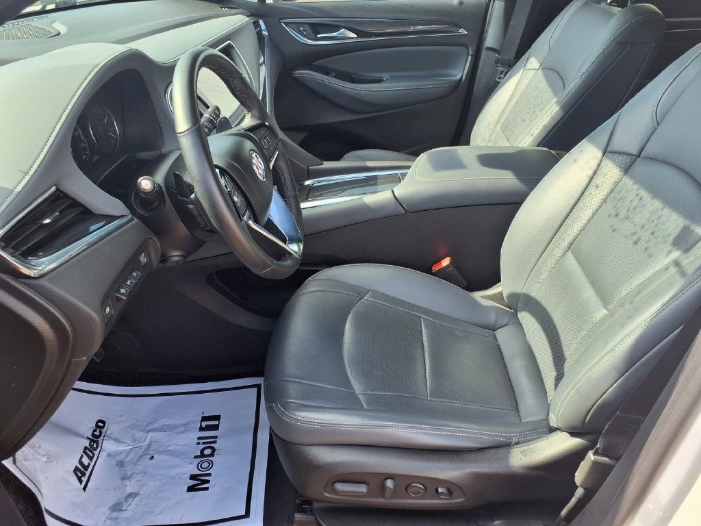 Used 2022 Buick Enclave Premium w/ Surround and Sites Package FWD image 10