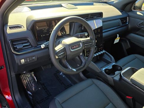 New 2026 GMC Terrain AT4 AWD/4WD image 17