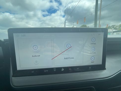 New 2025 Ford Maverick XL image 14