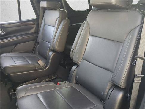 Used 2024 Chevrolet Tahoe LT RWD image 19