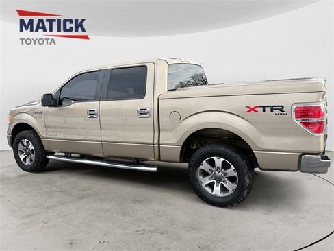 Used 2012 Ford F150 XLT w/ XTR Pkg image 4