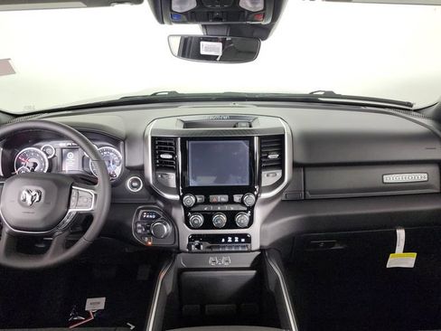 New 2026 RAM 1500 Big Horn AWD/4WD image 30
