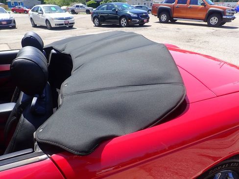 Used 2003 Ford Thunderbird RWD image 28