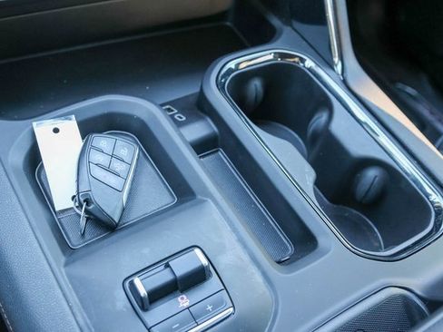 Used 2024 GMC Sierra 2500 AT4 w/ Snow Plow Prep/Camper Package image 25