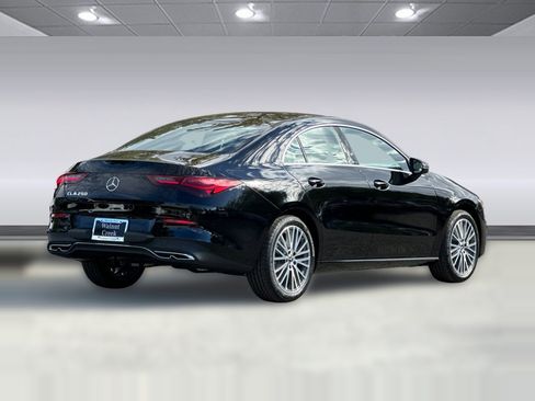 Used 2026 Mercedes-Benz CLA 250 image 8