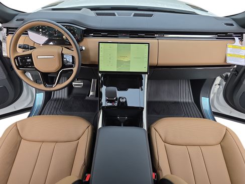 New 2026 Land Rover Range Rover Sport Dynamic SE AWD/4WD image 9