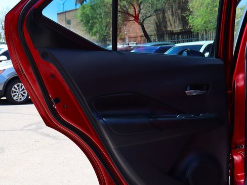 Used 2020 Nissan Kicks SR w/ SR Premium Package FWD image 32