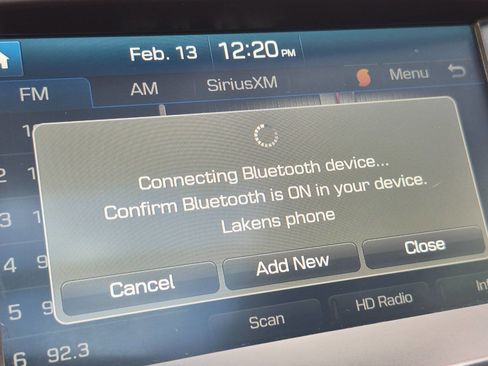 Used 2017 Hyundai Santa Fe FWD image 34