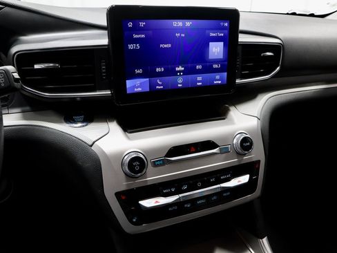 Certified 2023 Ford Explorer XLT w/ Equipment Group 202A image 34