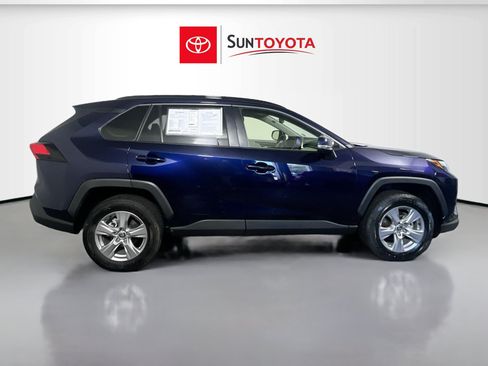 Used 2025 Toyota RAV4 XLE FWD image 2
