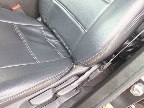 Certified 2023 Chevrolet Traverse LS image 25