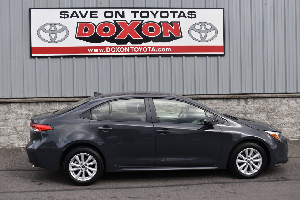 Certified 2026 Toyota Corolla LE FWD image 8