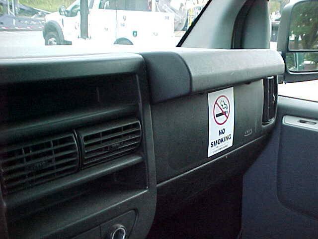 Used 2011 Chevrolet Express 3500 RWD image 13