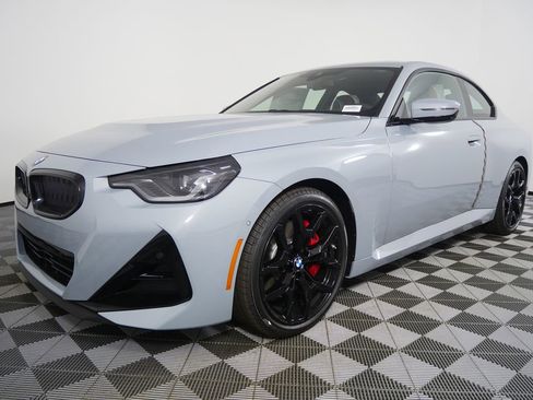 Certified 2026 BMW 230i Coupe w/ Premium Package image 8
