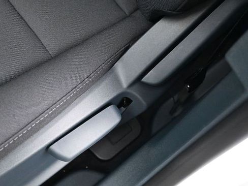 New 2026 Ford Maverick XL image 13