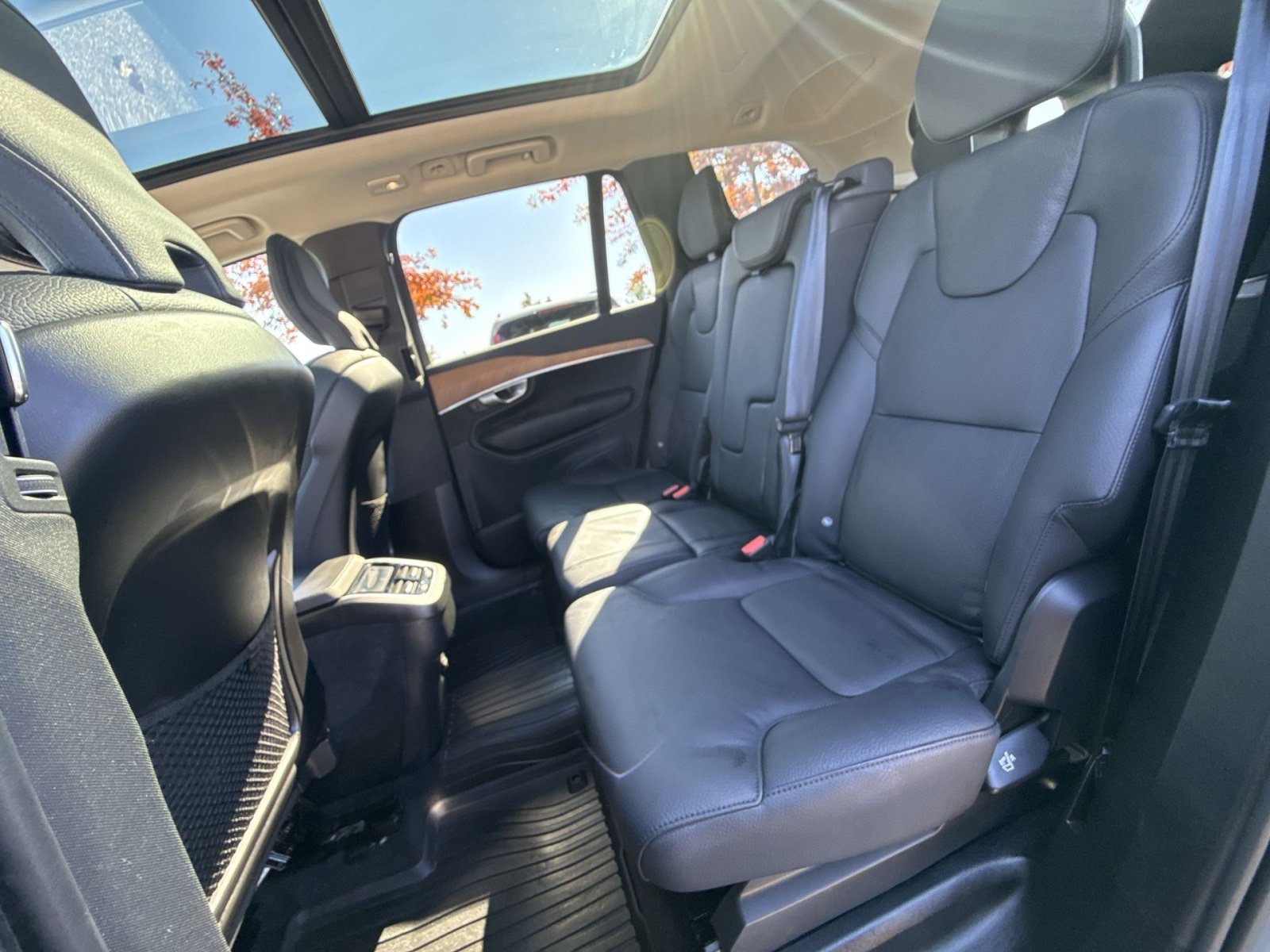 Used 2024 Volvo XC90 B5 Plus w/ Protection Package Premier AWD/4WD image 25
