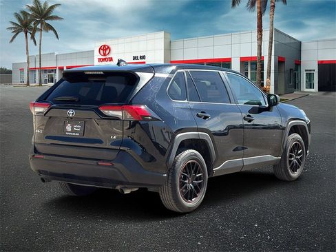 Used 2023 Toyota RAV4 LE image 3