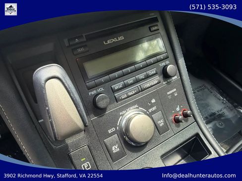 Used 2014 Lexus CT 200h w/ Seat Comfort Package FWD image 24