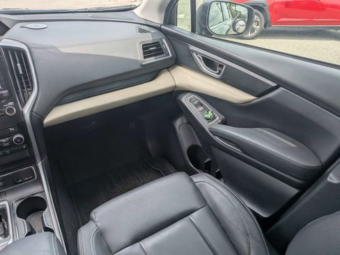 Used 2022 Subaru Ascent Limited AWD/4WD image 17