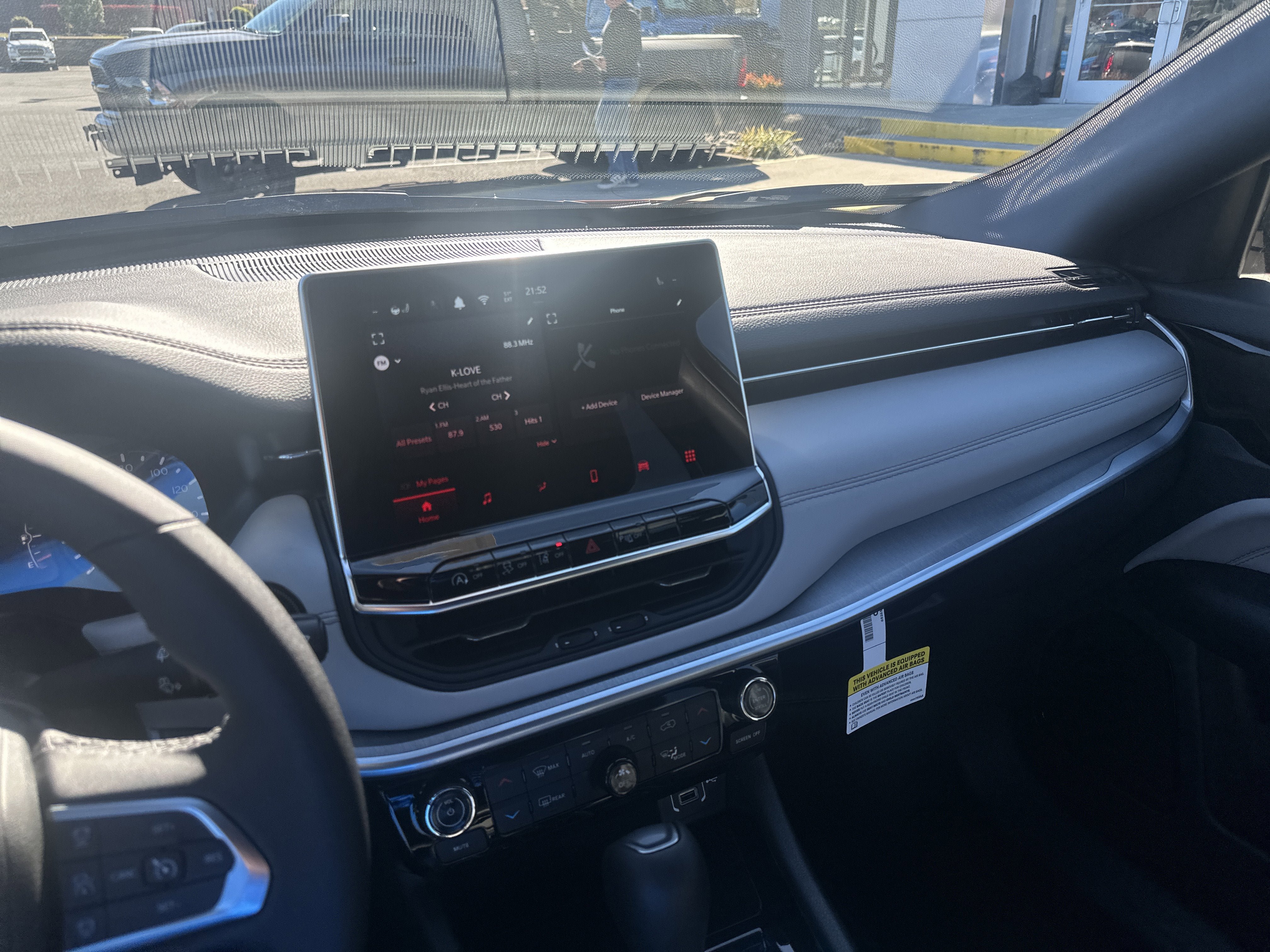 New 2026 Jeep Compass Limited AWD/4WD image 38