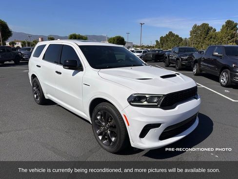 Used 2021 Dodge Durango R/T w/ Blacktop Package RWD image 8