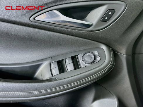 Used 2025 Buick Encore GX Preferred FWD image 24