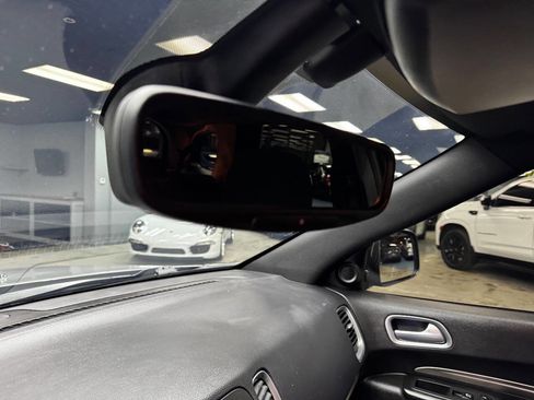 Used 2020 Dodge Durango SXT image 25