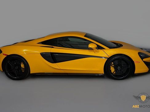 Used 2016 McLaren 570S Coupe image 5