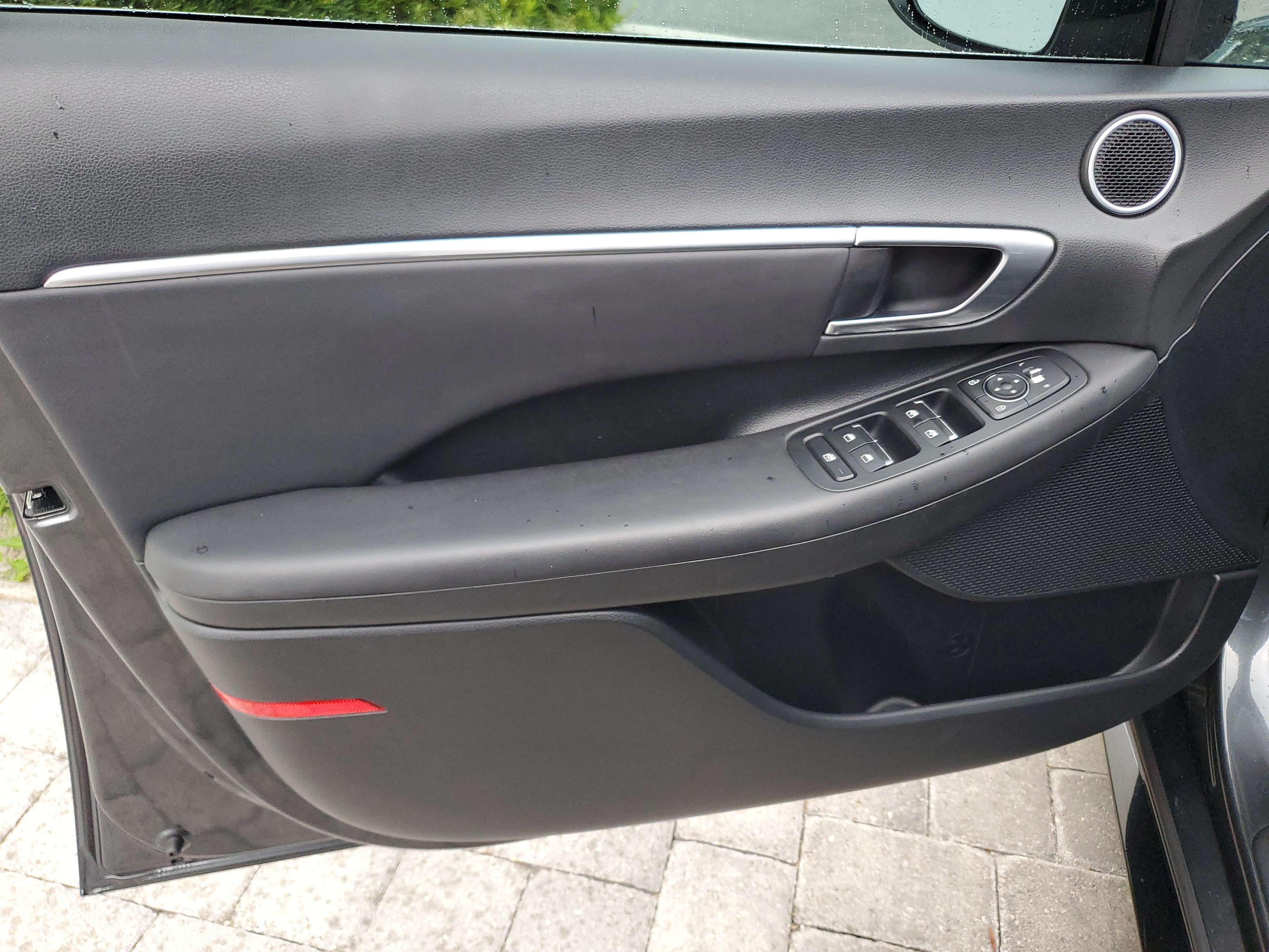 Used 2023 Hyundai Sonata SEL FWD image 15