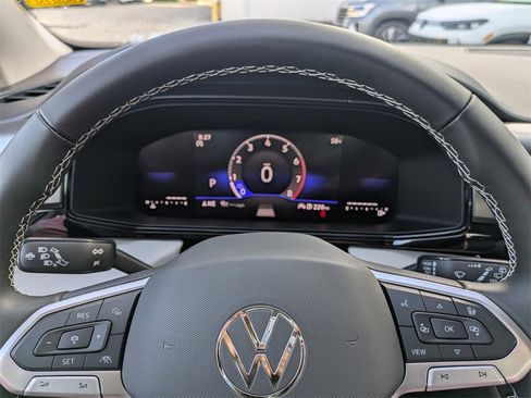 New 2026 Volkswagen Taos S image 36