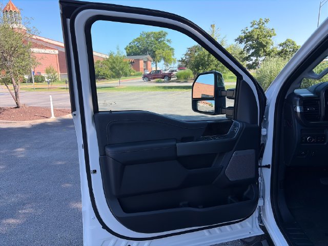 New 2026 Ford F350 Lariat w/ Chrome Package AWD/4WD image 9