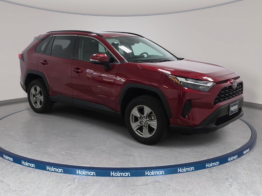 Used 2024 Toyota RAV4 XLE w/ Convenience Package AWD/4WD image 4