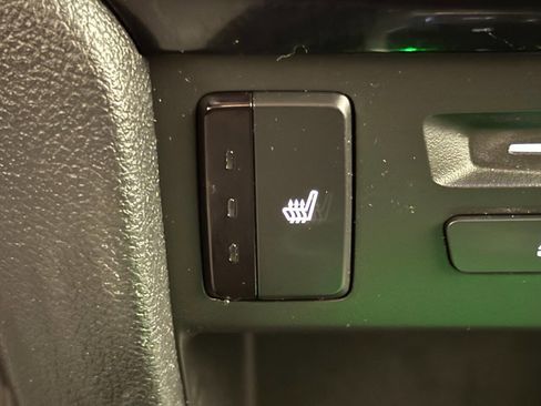 Used 2019 Honda Pilot Touring image 49