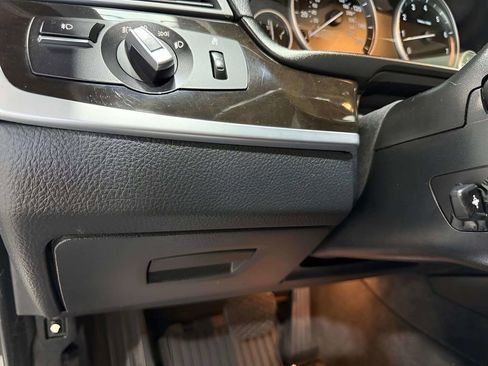 Used 2011 BMW 528i Sedan RWD image 33