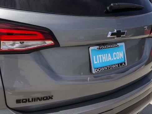 Used 2023 Chevrolet Equinox RS image 8