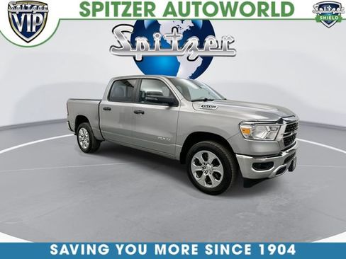 Used 2024 RAM 1500 Big Horn AWD/4WD image 3
