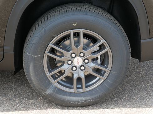 New 2026 GMC Acadia Elevation w/ LPO, All-Weather Package AWD/4WD image 3
