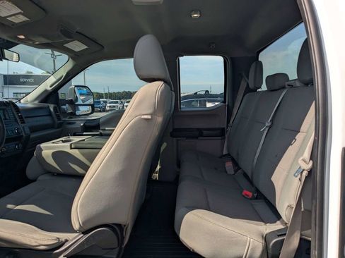 Used 2019 Ford F250 XL w/ XL Value Package AWD/4WD image 12