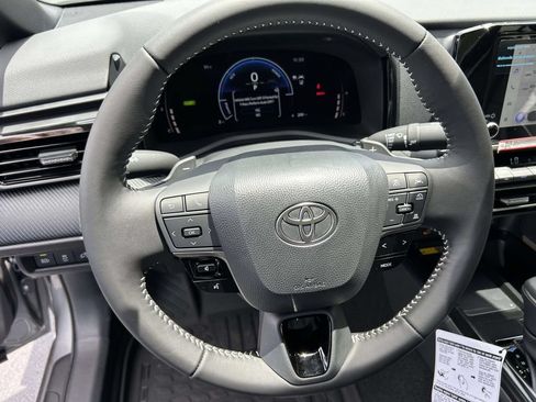 New 2026 Toyota Camry SE FWD image 18
