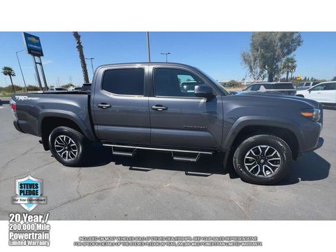 Used 2023 Toyota Tacoma TRD Sport w/ Technology Package RWD image 3